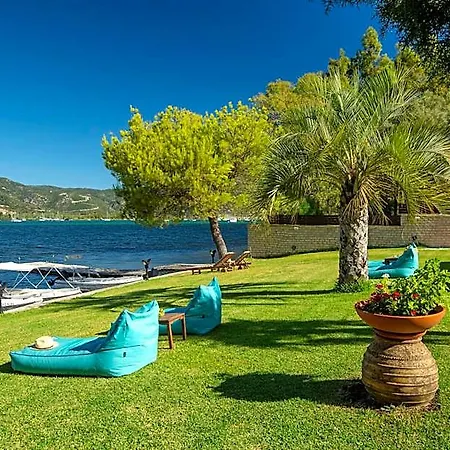 Hotel Cleopatra