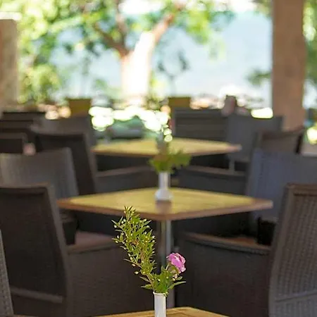 Cleopatra Hotel
