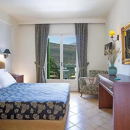 Cleopatra Hotel 4*